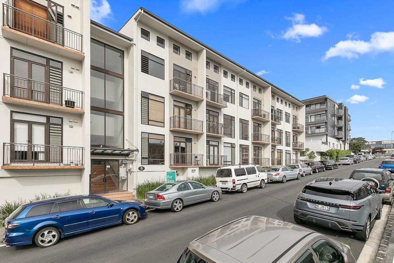 Roomy High-Ceiling Loft Apartment - Free Parking! Auckland Zewnętrze zdjęcie